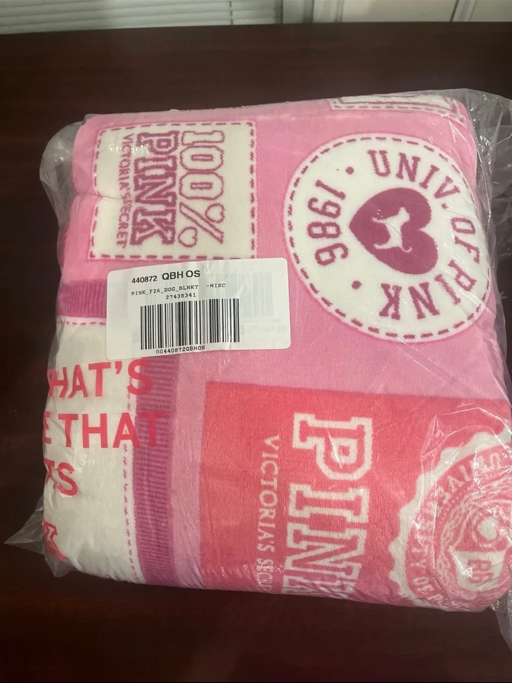 New VS PINK Logo Fleece Sherpa Cozy Blanket & Mystery Dog Bundle 50”x60”